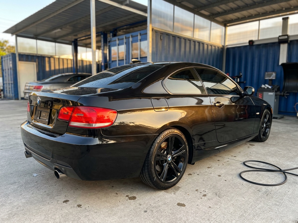 Auto europeo finalizado después del servicio